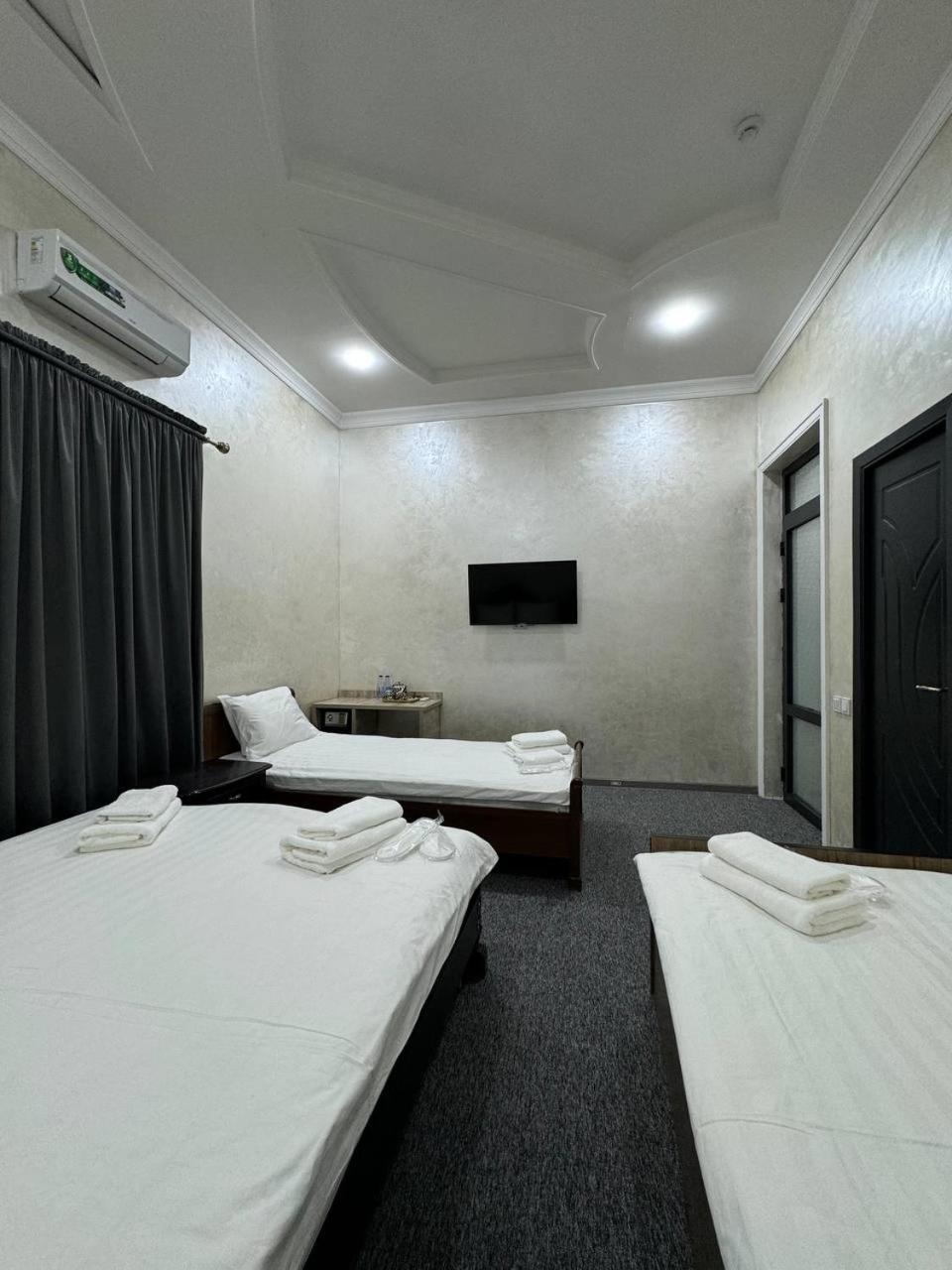 Rahat Inn Hotel Tashkent Exterior photo
